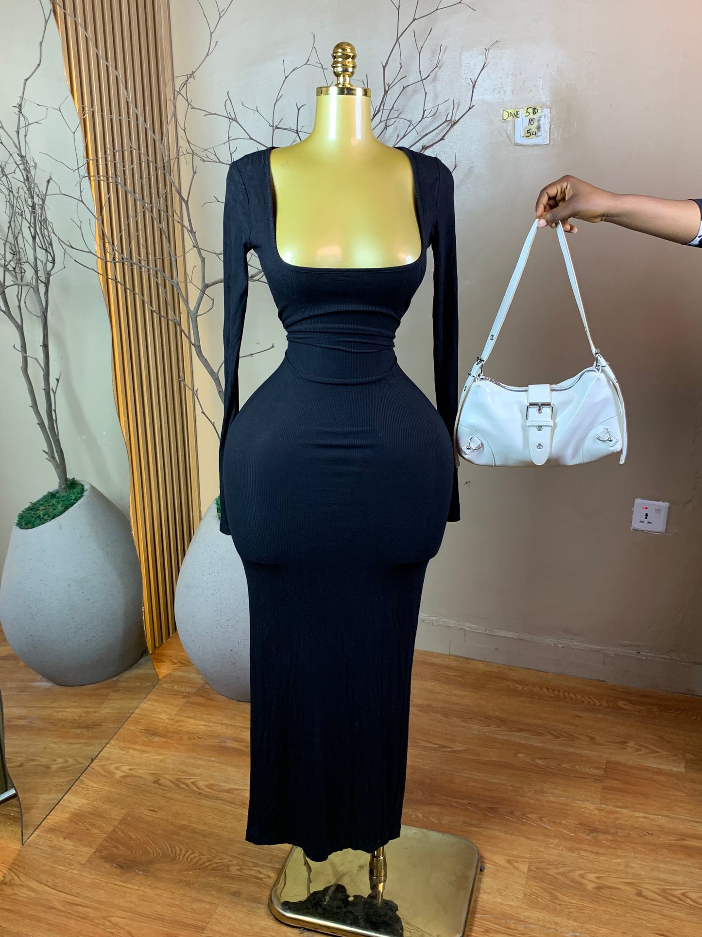 DAVE58 BLACK DRESS SIZE Length54
