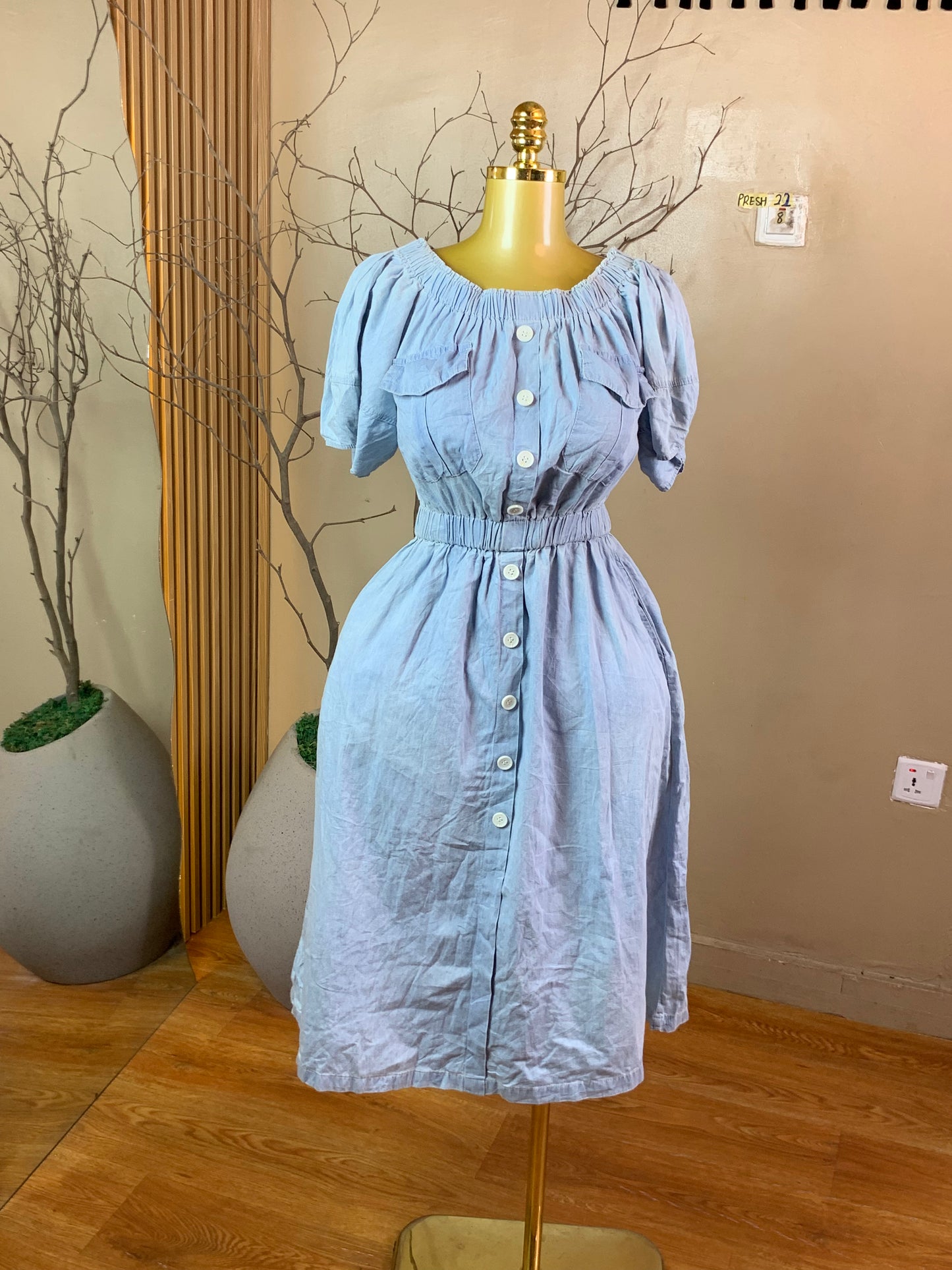 PRESH22 DENIM DRESS SIZE8