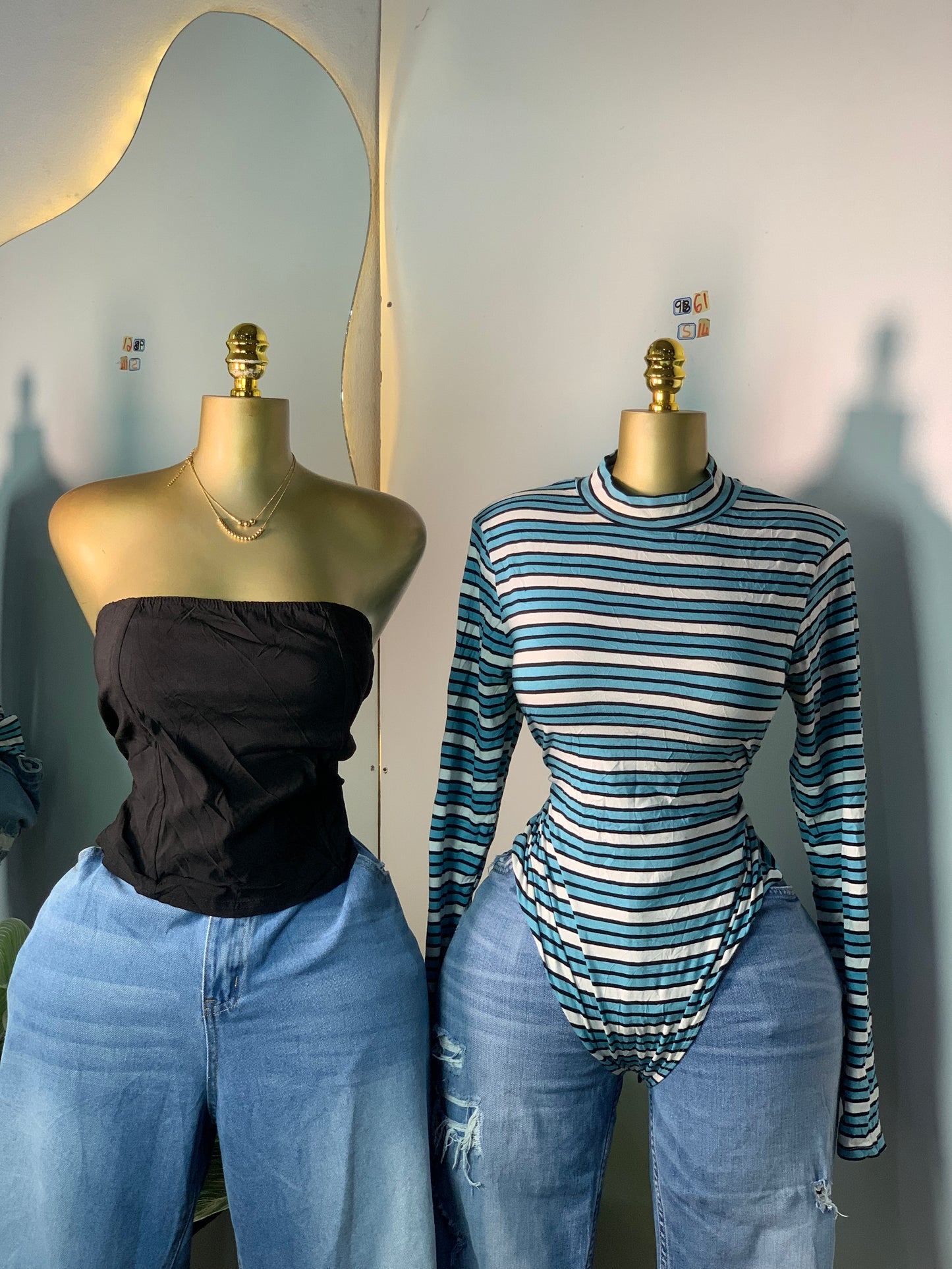 SIZE14 9B61B (Blue and White Stripes)