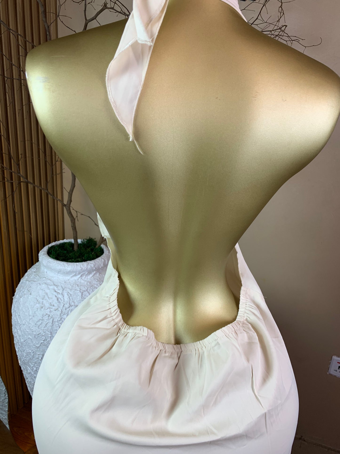 SIZE14 ALO9 CREAM DRESS Length58