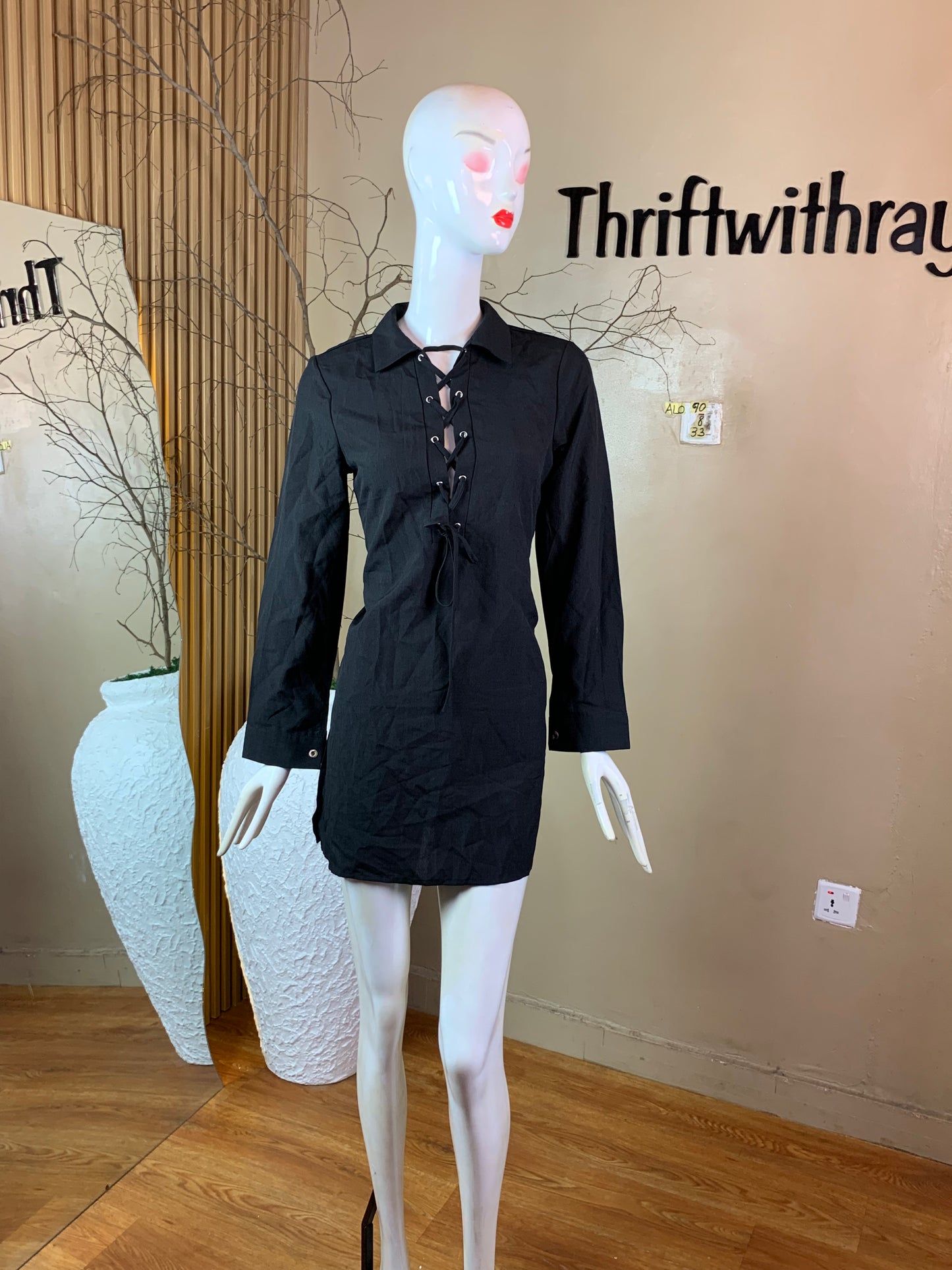 SIZE8 ALO90 BLACK DRESS Length33