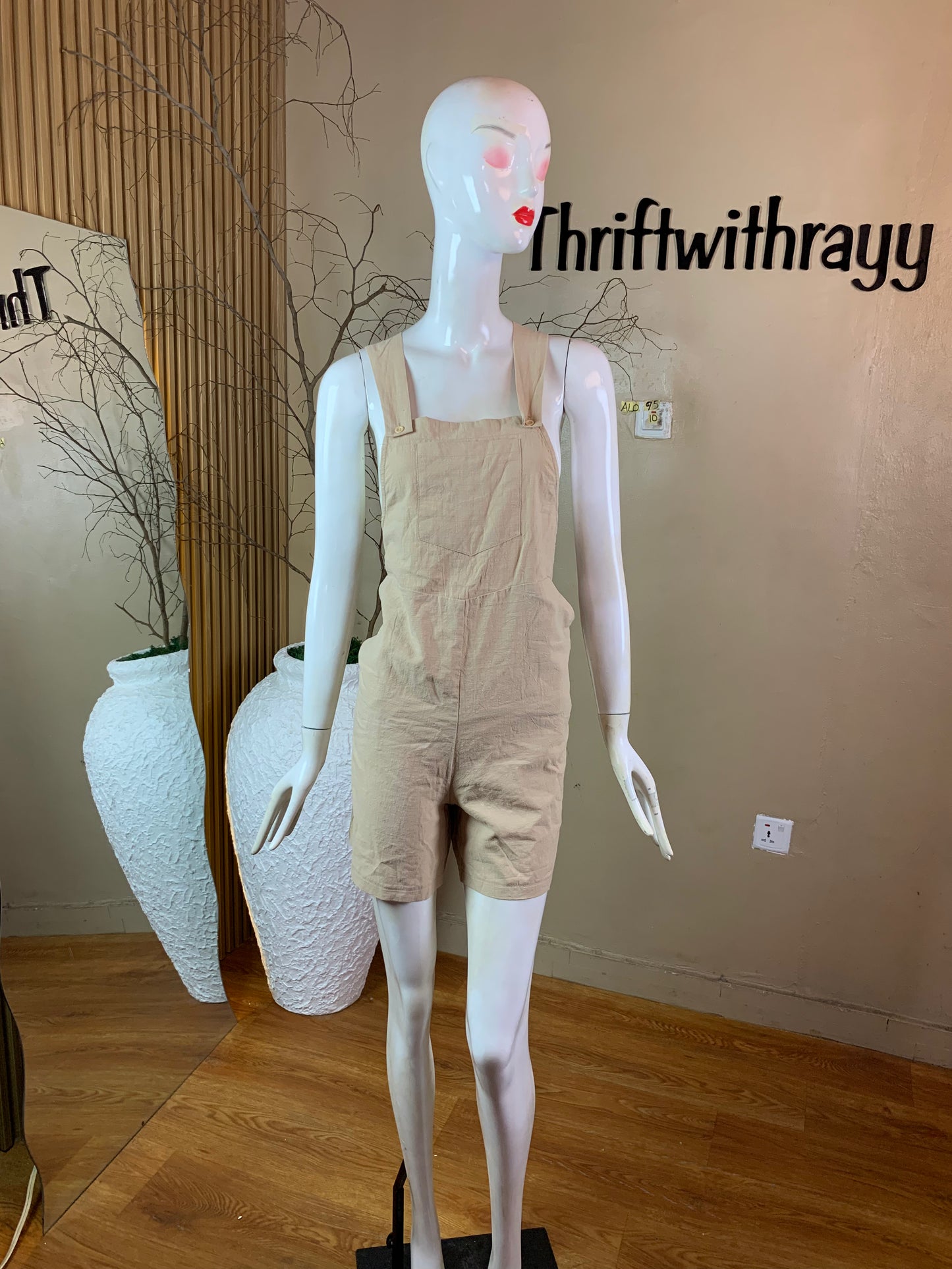SIZE10 ALO95 CREAM JUMPSUIT