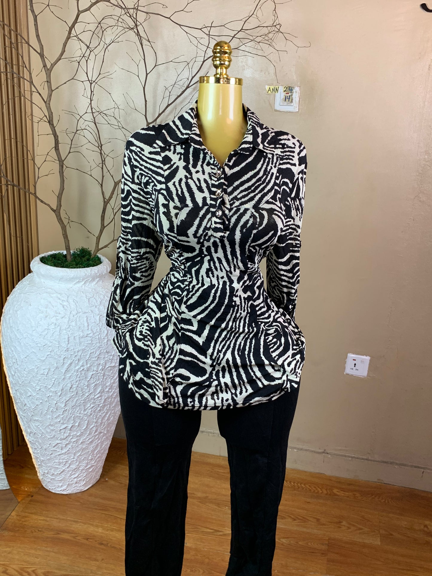 SIZE14 ANN24(Little stain)