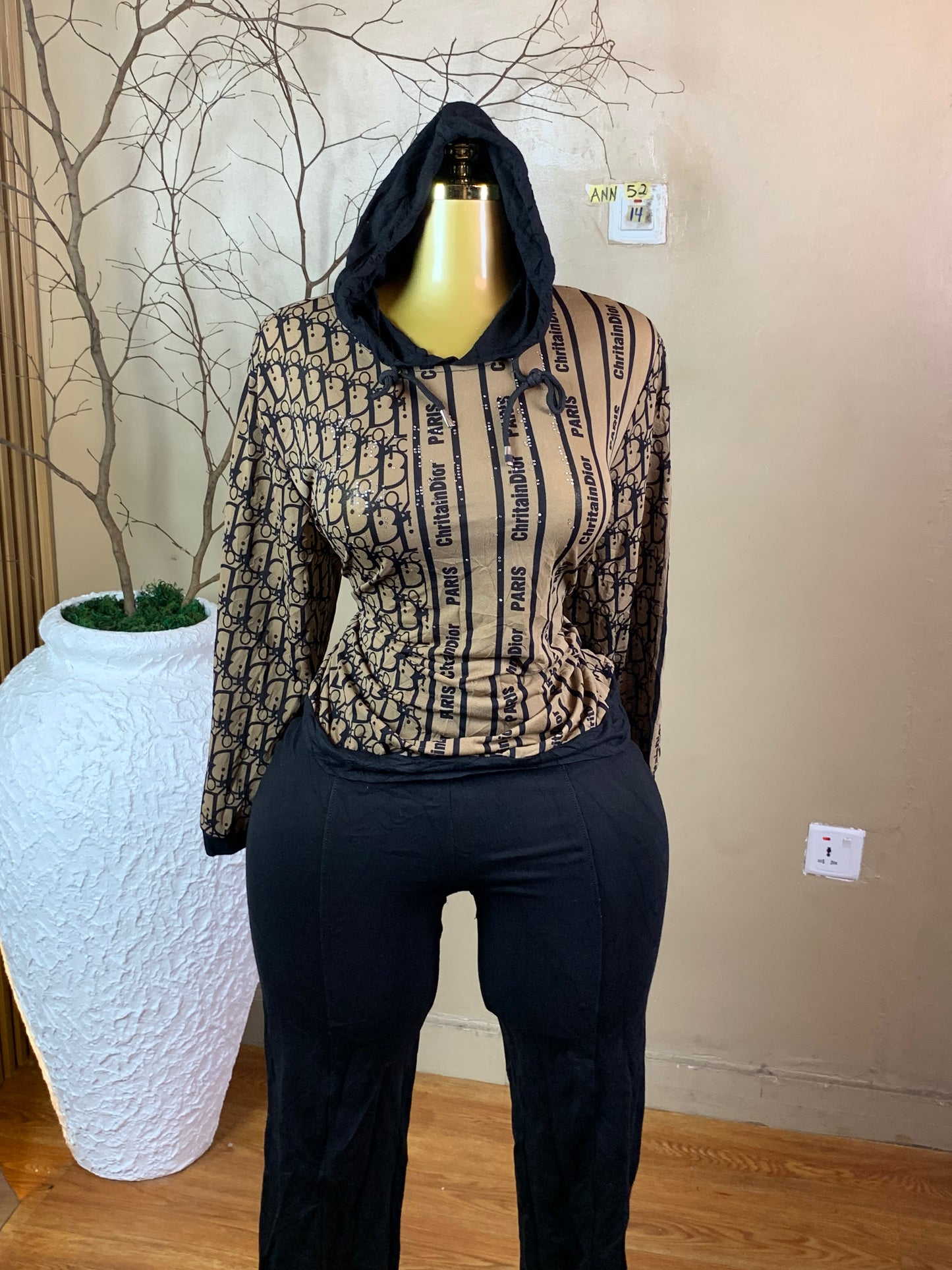 SIZE14 ANN52