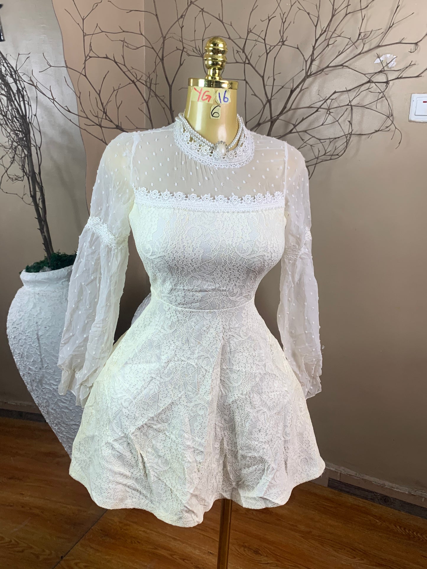 SIZE6 YG16