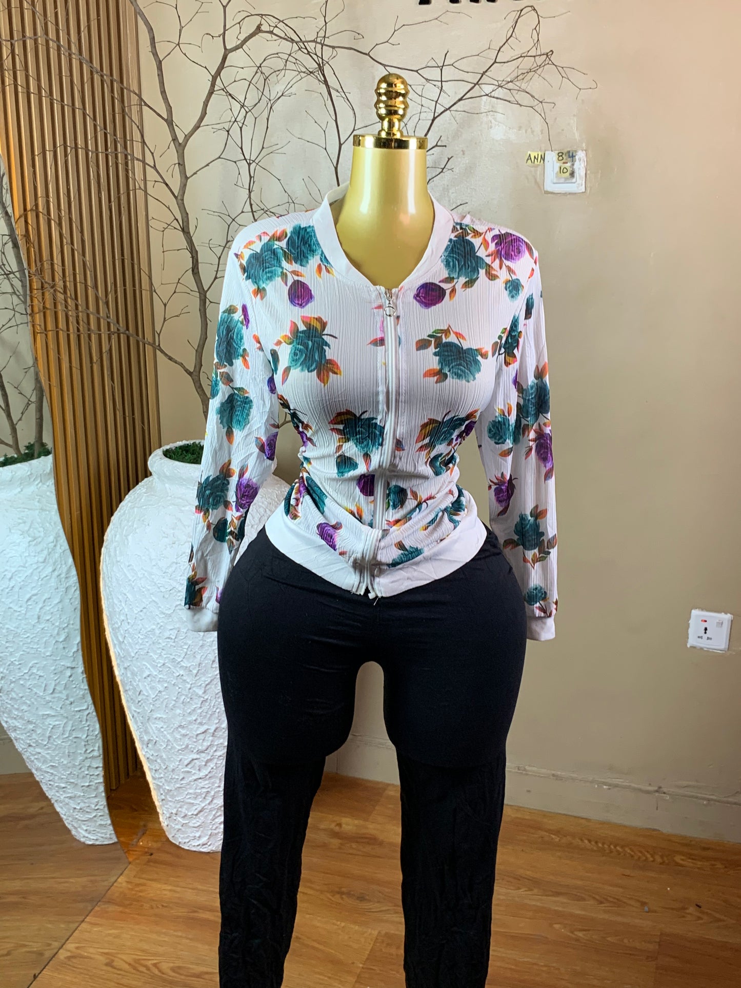 SIZE10 ANN84