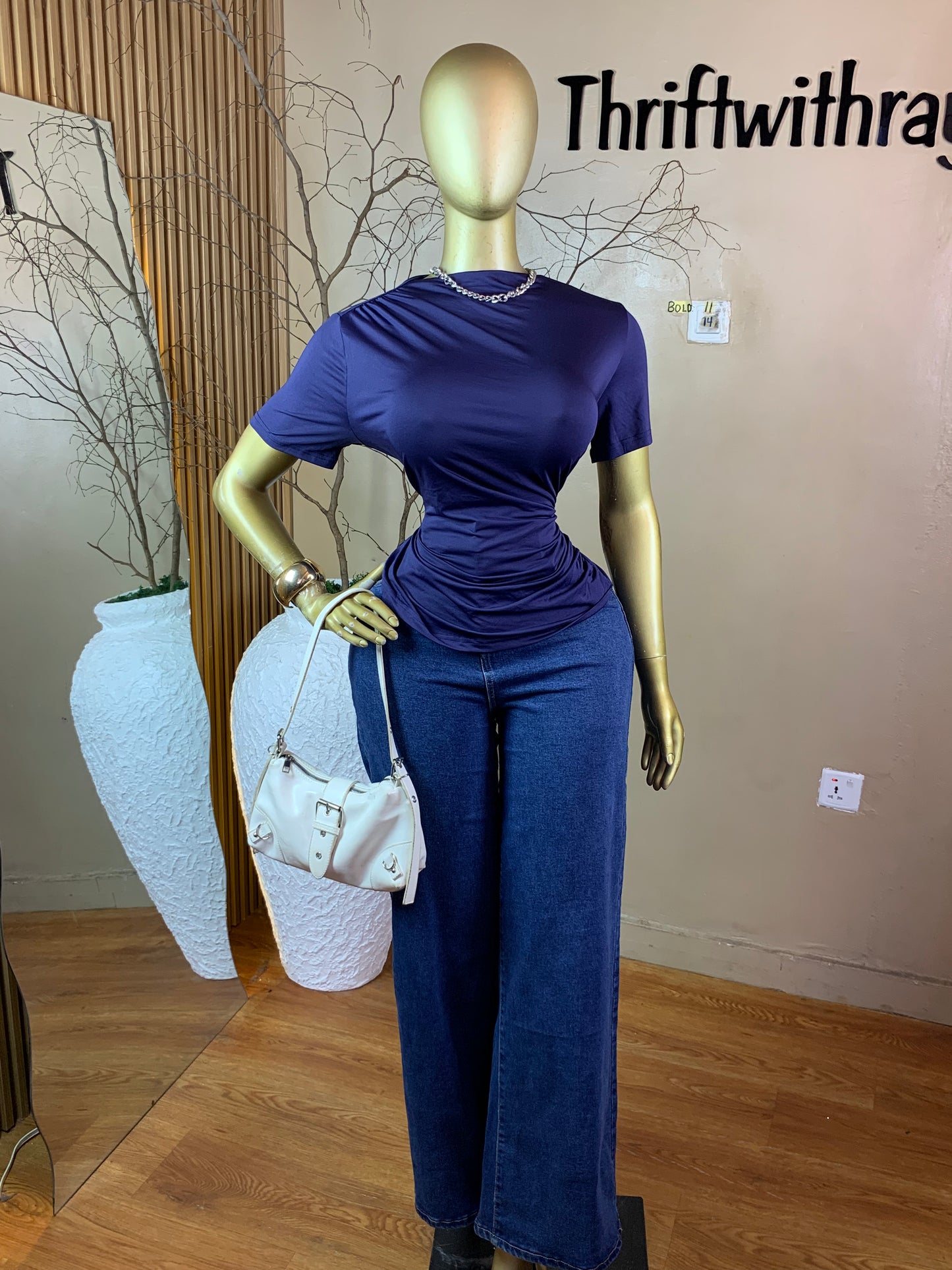 SIZE14 BOLD11 NAVY BLUE TOP