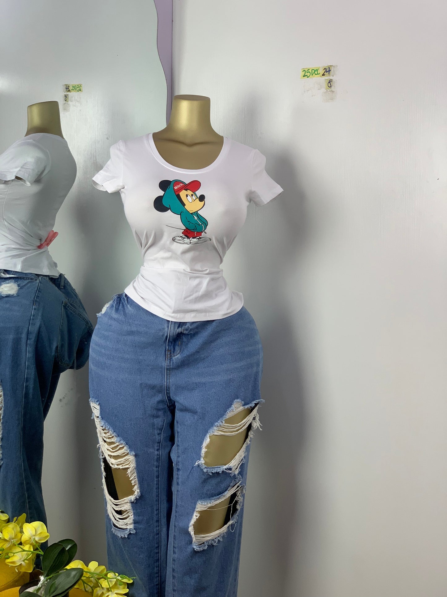 SIZE8 25DEC24 (Top only)