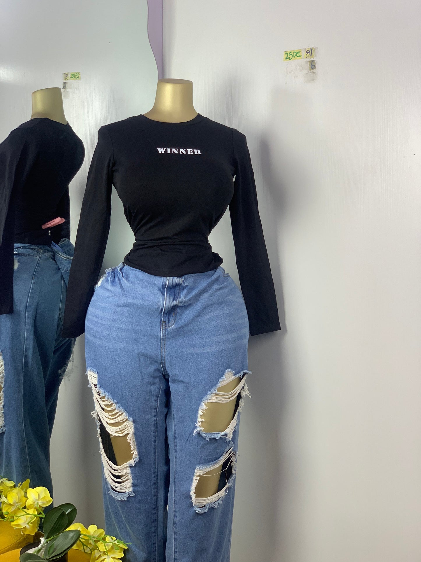 SIZE6 25DEC81 (Top only)