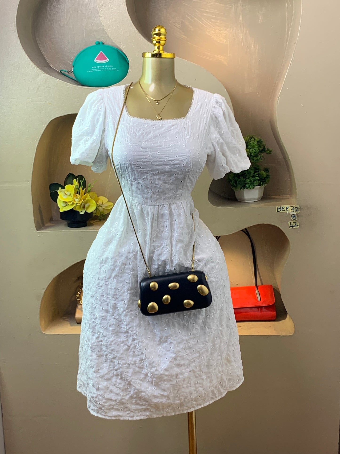 SIZE8 BEE32 Length4 (white)
