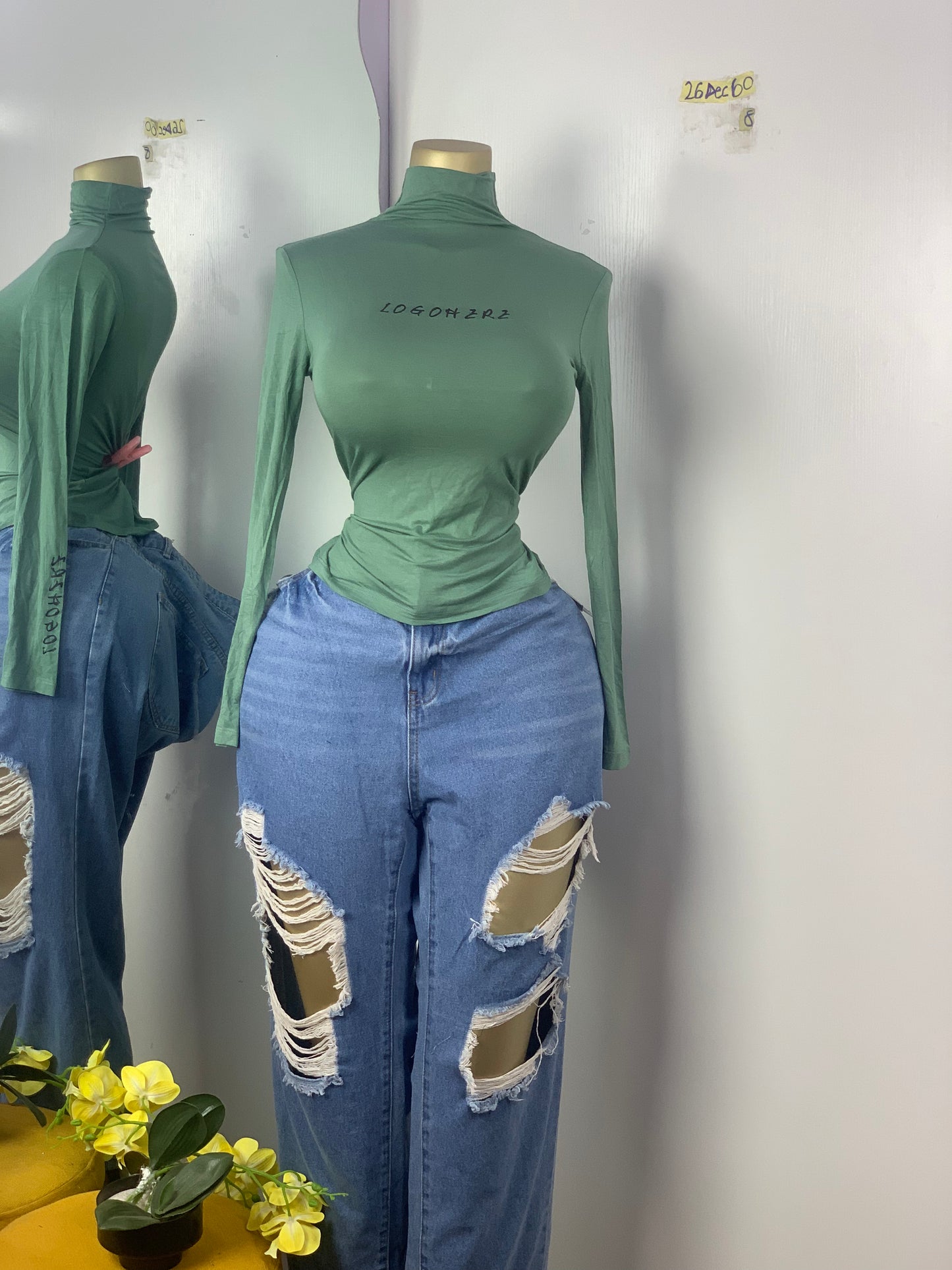 SIZE8 26DEC60 (Top only)