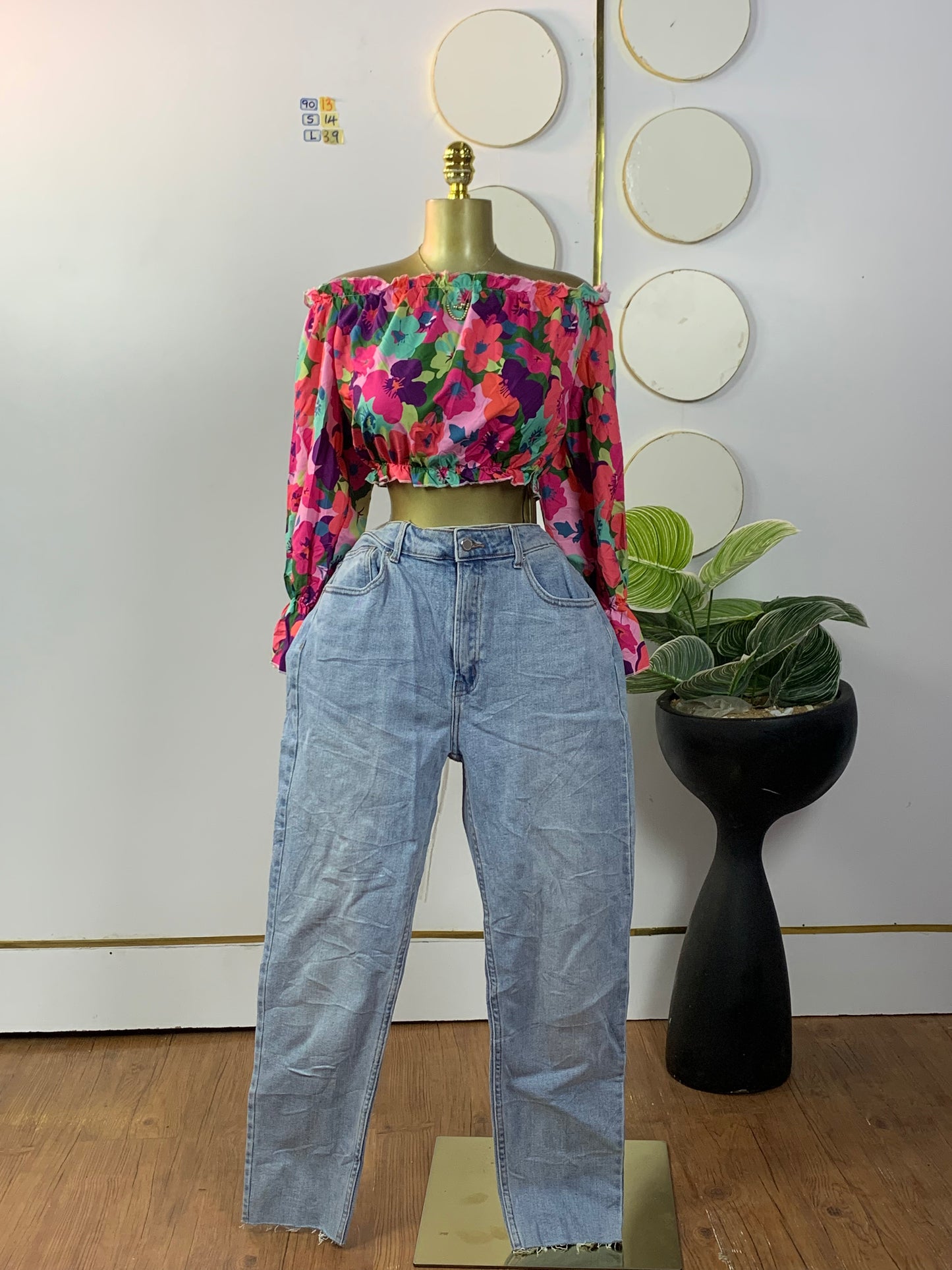SIZE14 9O13 Length39 (Jean only)