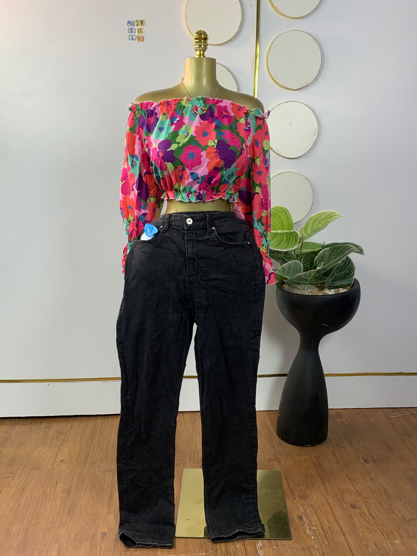 SIZE12 9O28 Length42 (Jean only)