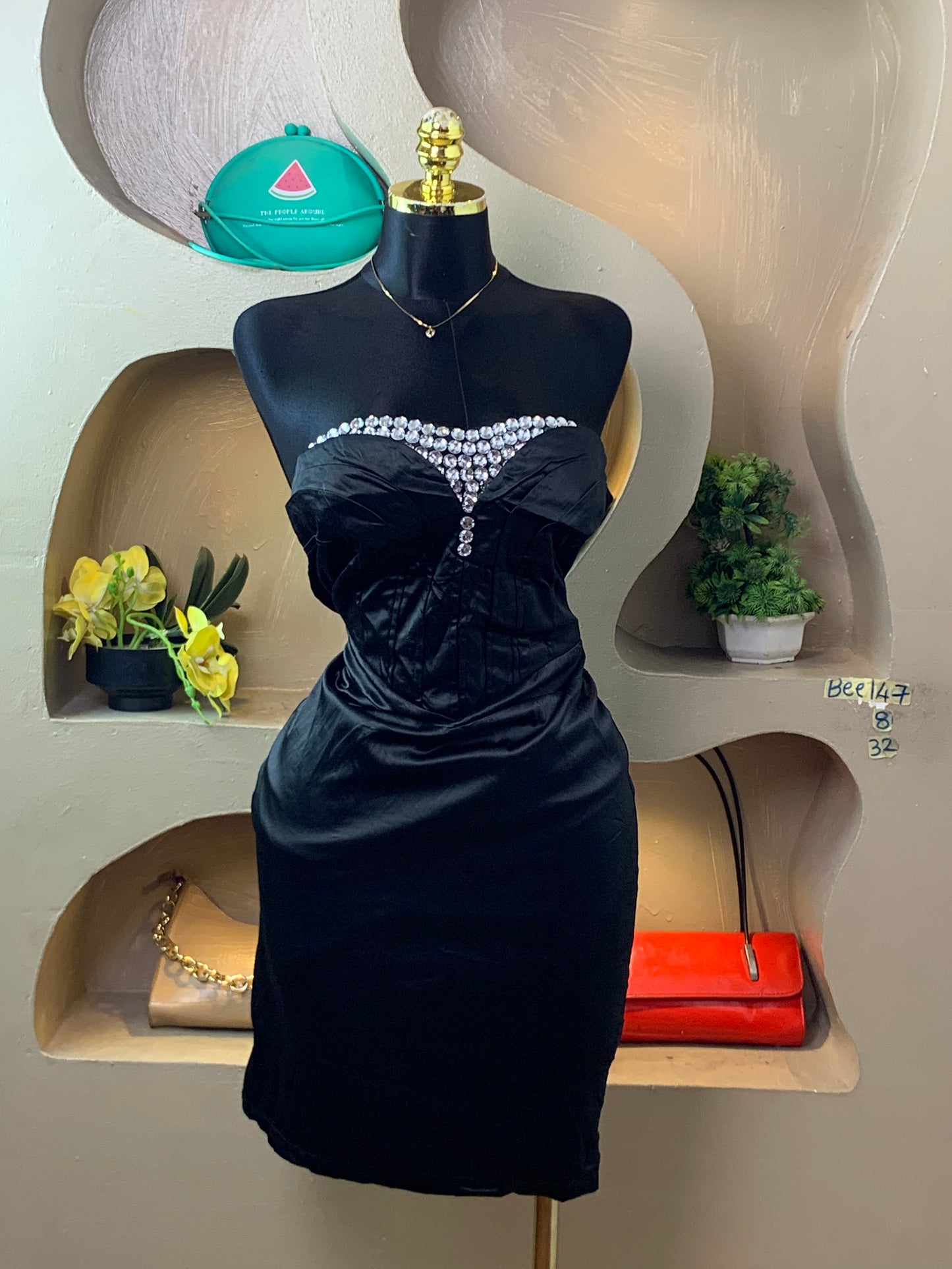 SIZE8 BEE147 Length32