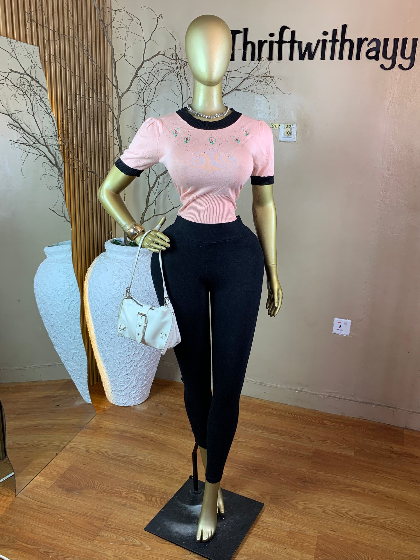 SIZE10 BOLD120 peach top Little stain