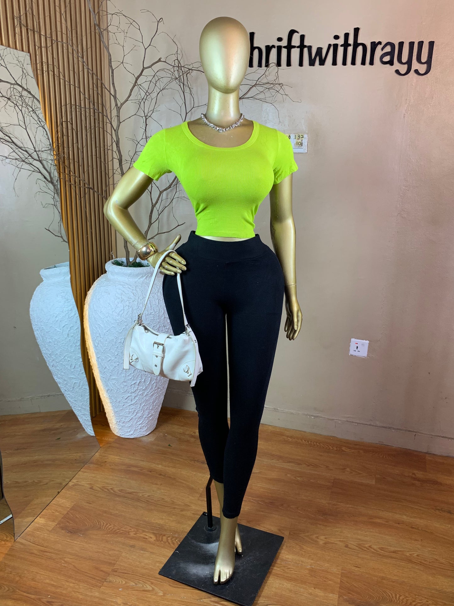 SIZE10 BOLD132 Neon green top