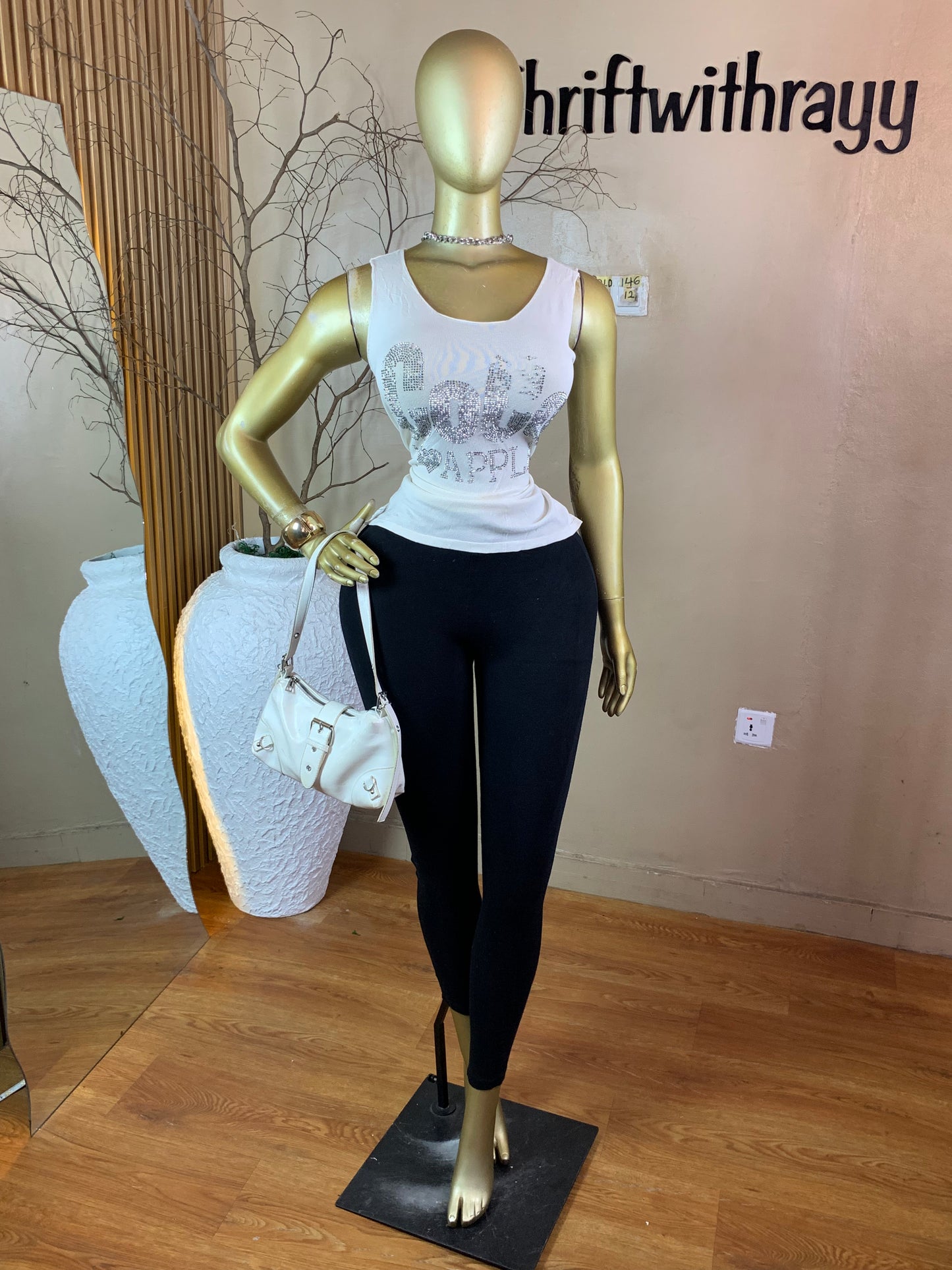 BOLD146 SIZE12 White top (little stain)