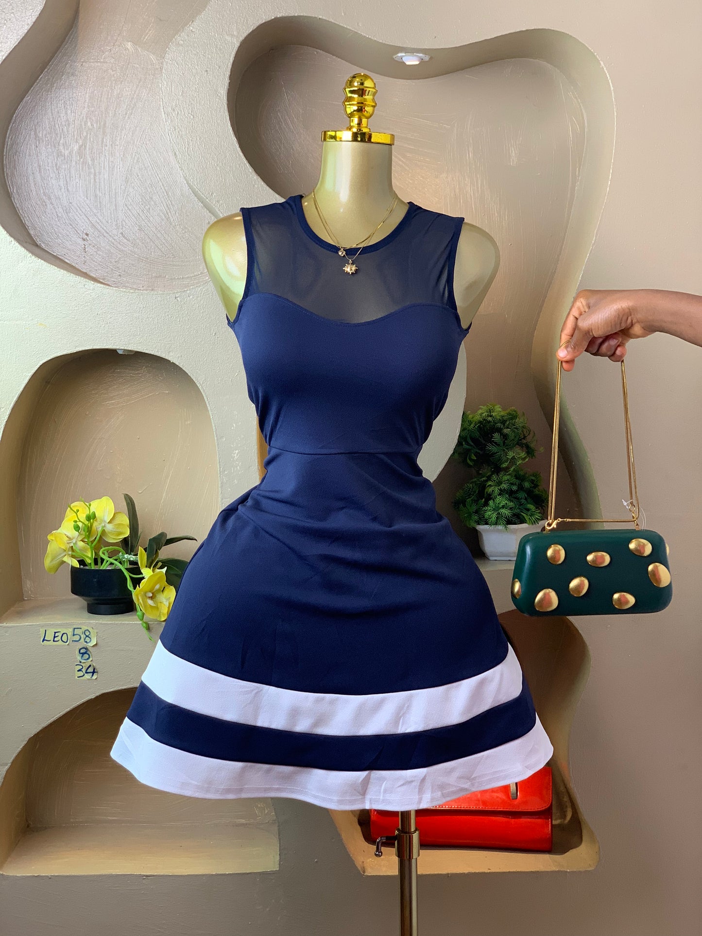 LEO58 BLUE&WHITE DRESS SIZE8 Length34