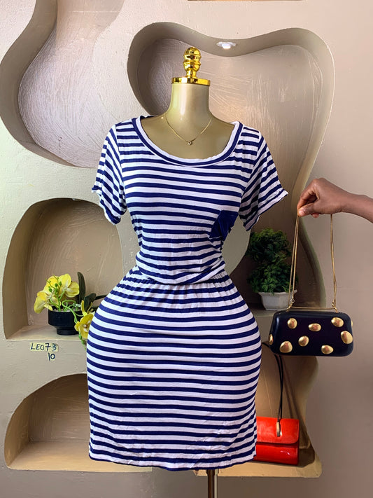 LEO73 WHITE&BLUE STRIPES DRESS SIZE10