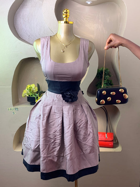 LEO115 DRESS SIZE8