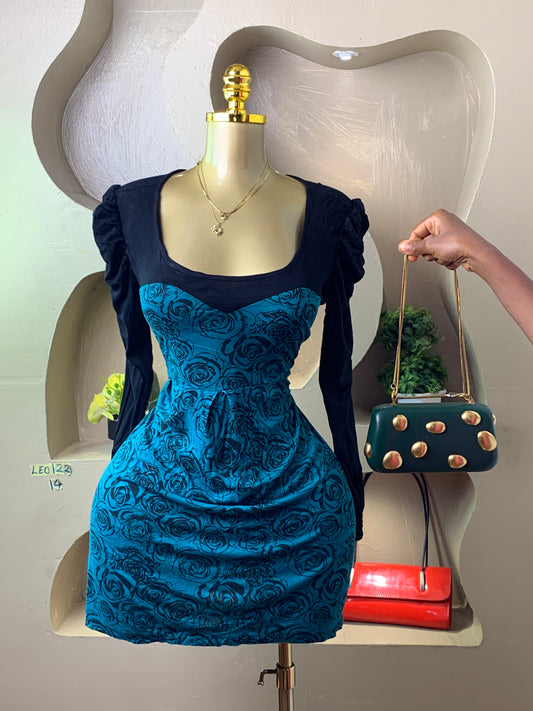 LEO122 FLORAL DRESS SIZE14
