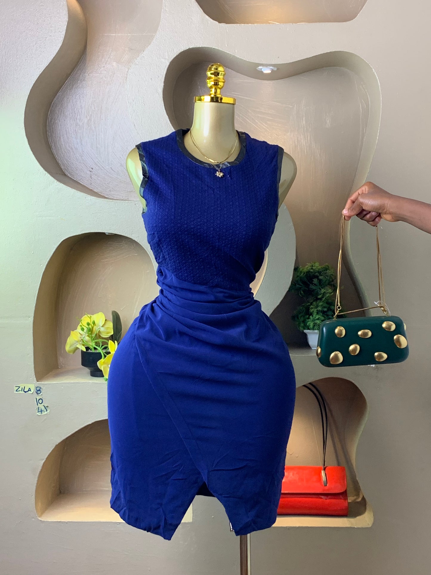 ZILA8 BLUE DRESS SIZE10 Length41