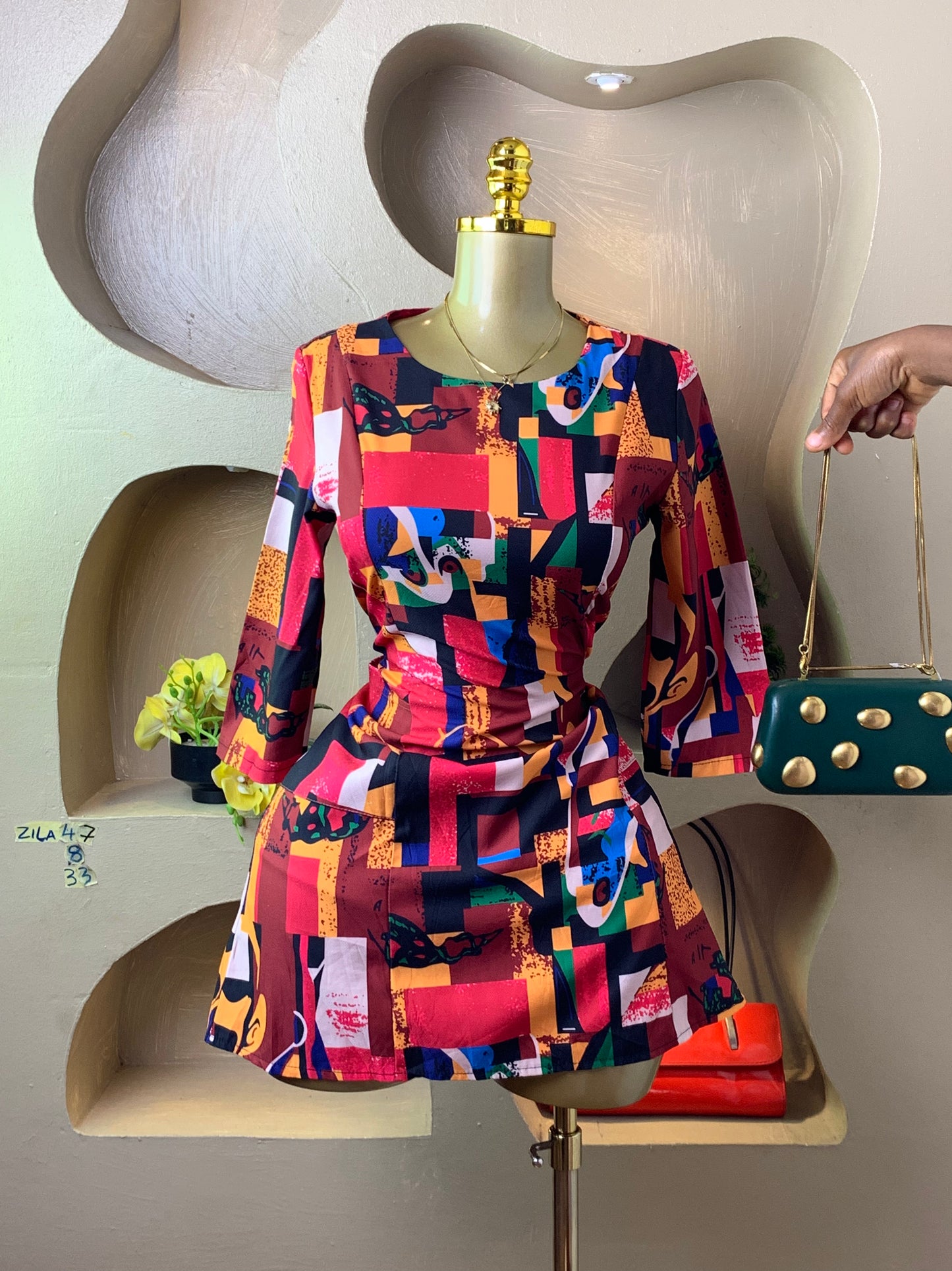 ZILA47 MULTI COLOR DRESS SIZE8 Length33