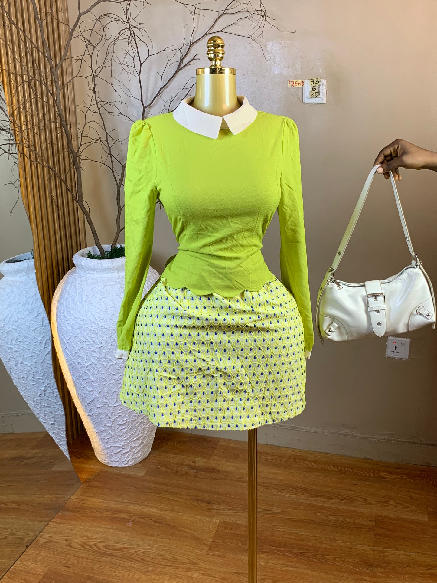 TREND33 SIZE6 Length35 lemon corporate dress
