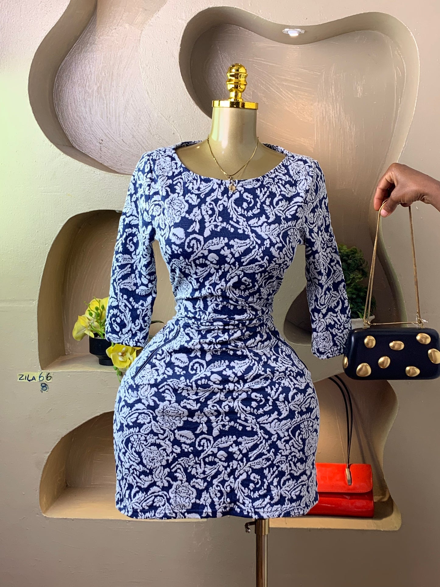 ZILA66 FLORAL DRESS SIZE8