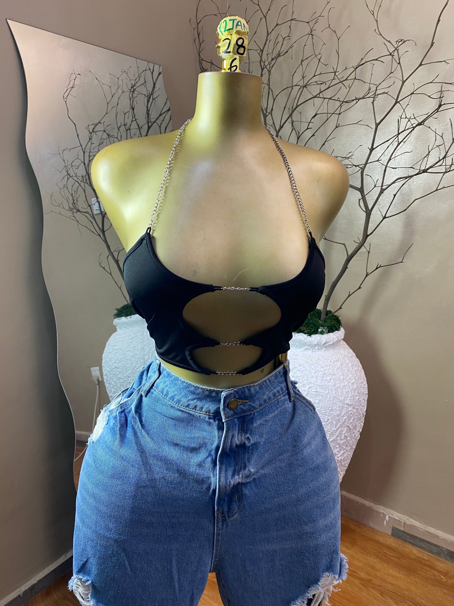 SIZE6 12JAN28