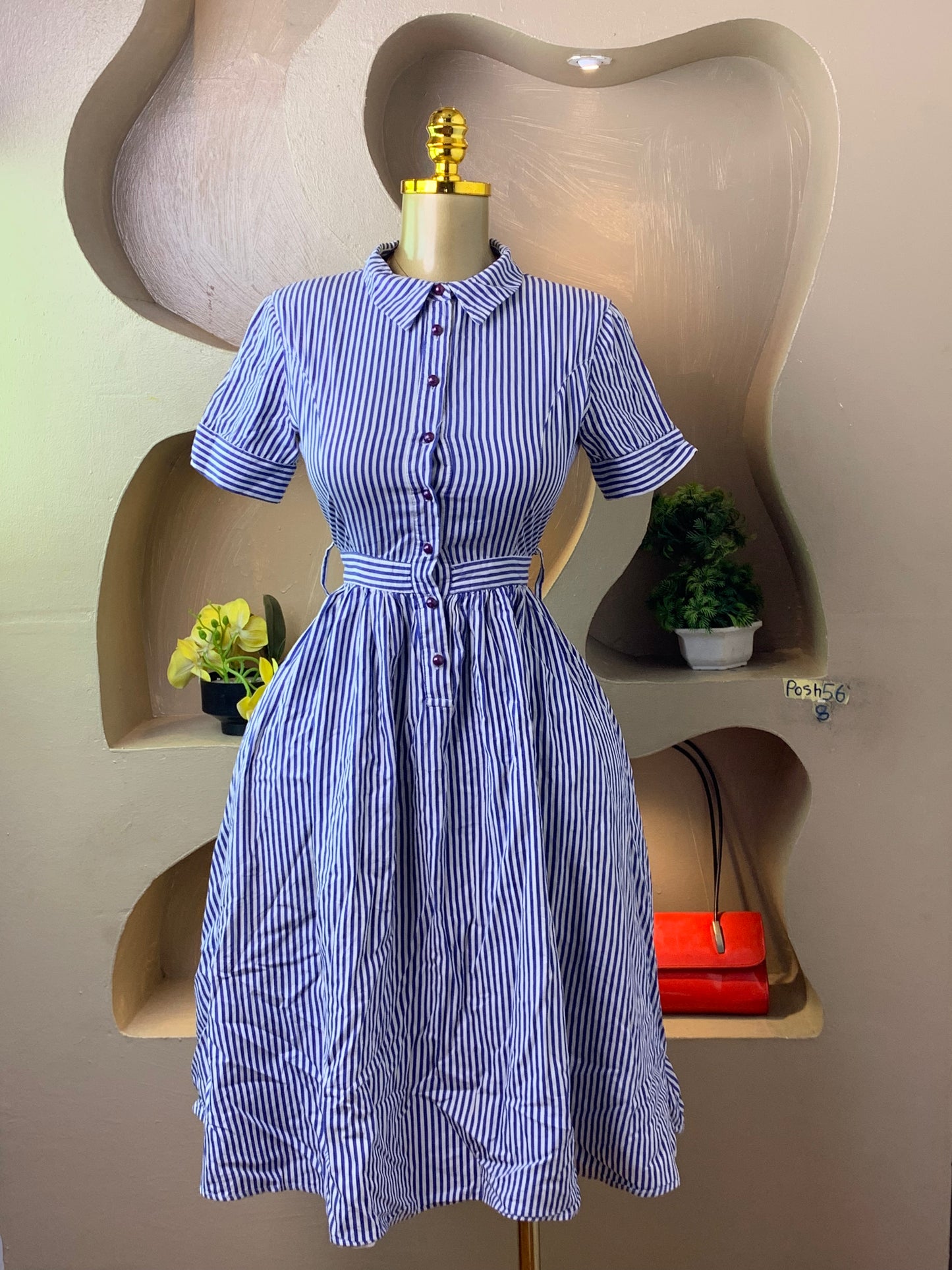 POSH56 BLUE&WHITE STRIPE DRESS SIZE8