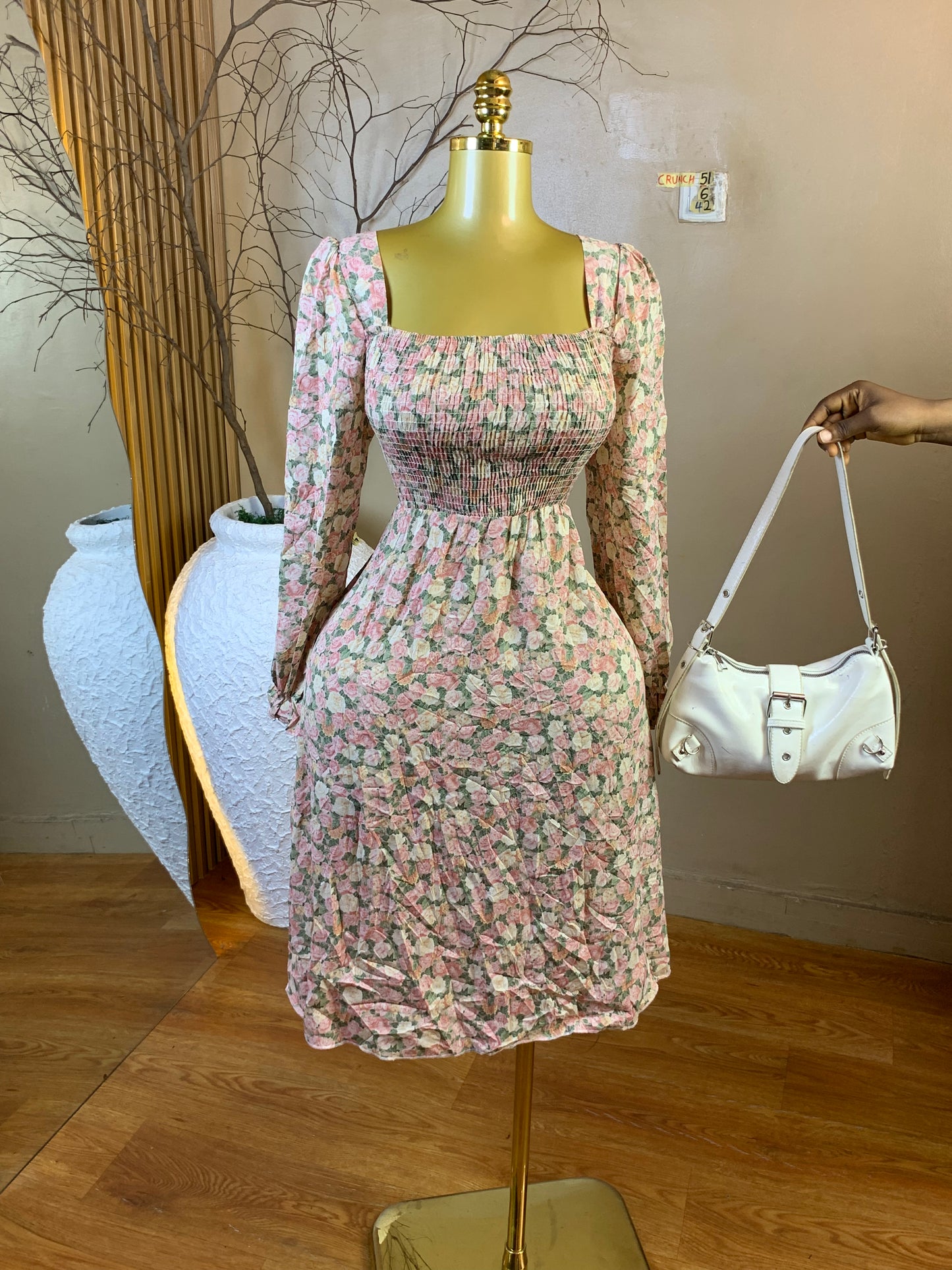 CRUNCH51 SIZE6 Length42 floral dress