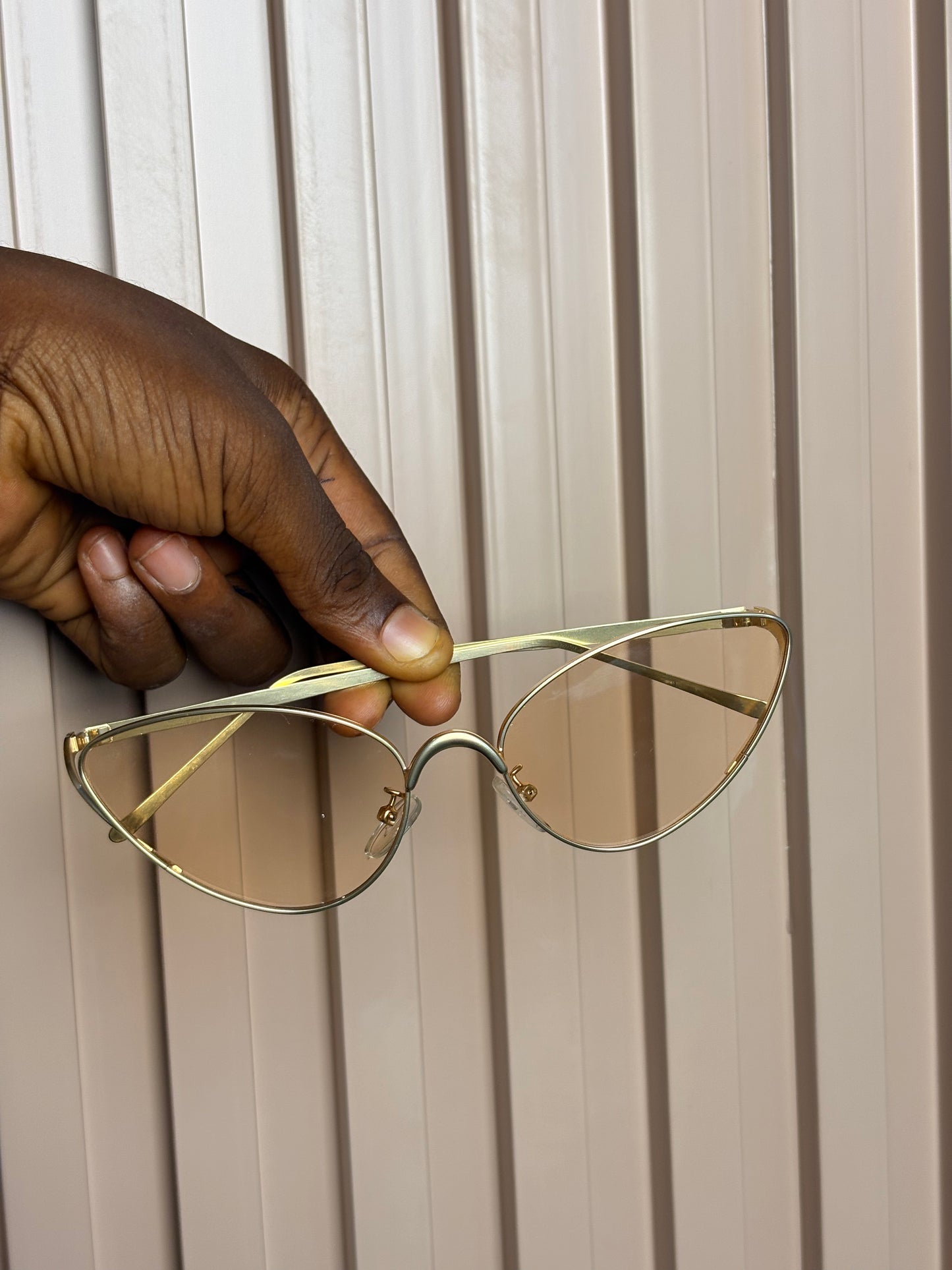 OVAL Shape GLASSES