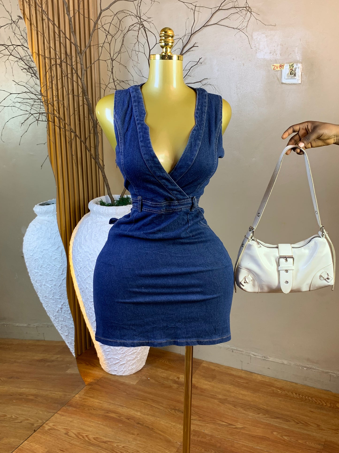 ZUBY15 SIZE6 Denim dress