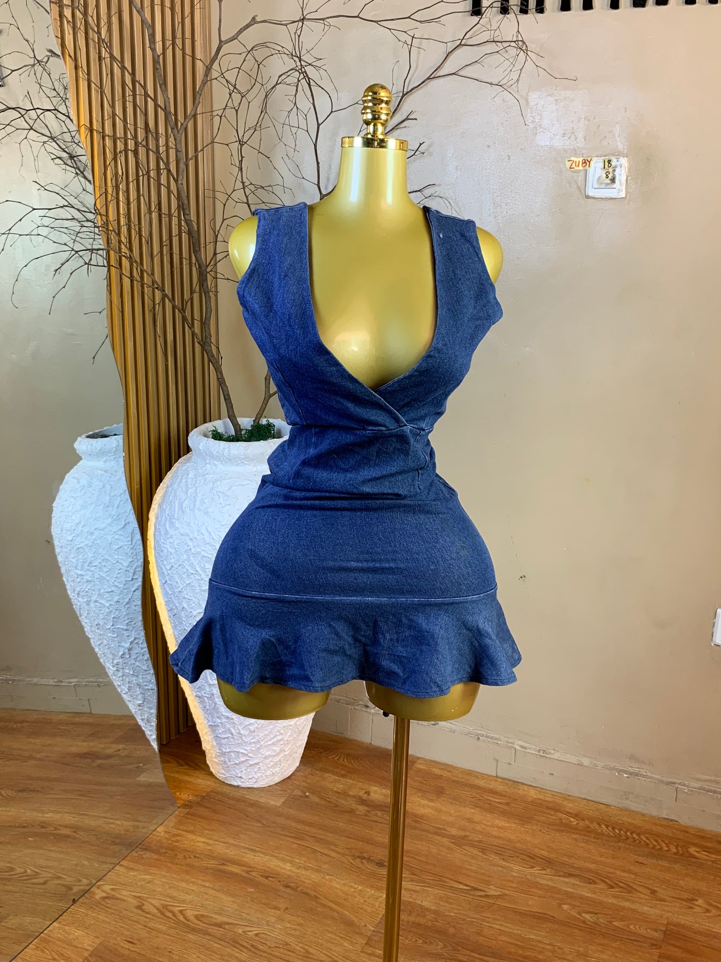 ZUBY18 SIZE8 Denim dress