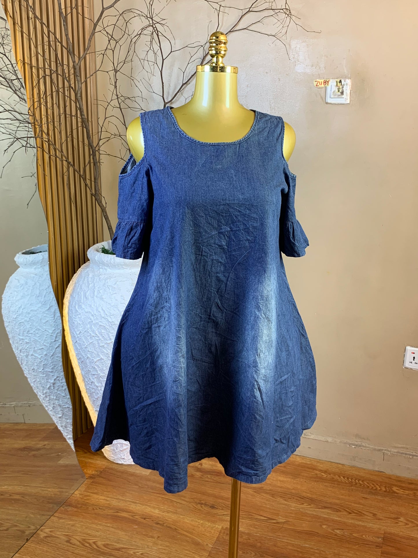ZUBY19 SIZE8 Denim dress