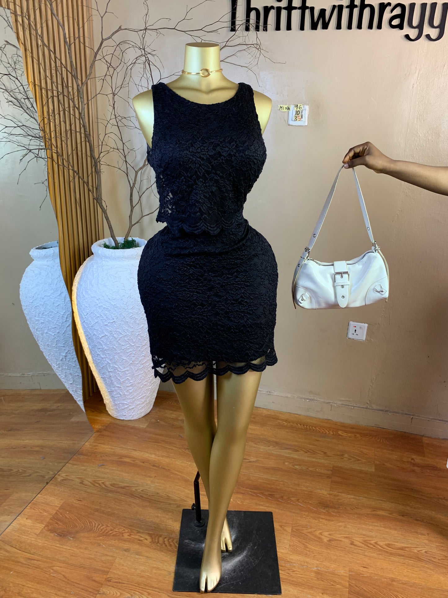 MINA96 SIZE10 Length35 black dress