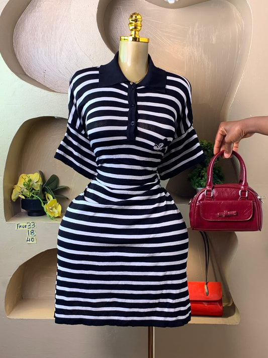 FAVE33 BLACK& DRESS SIZE18 Length40