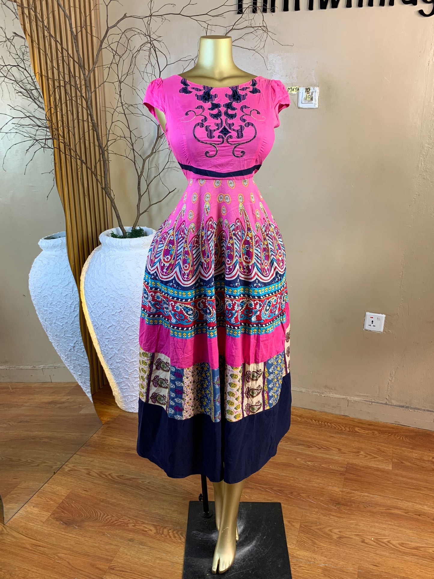 MAYA10 SIZE10 multi color dress