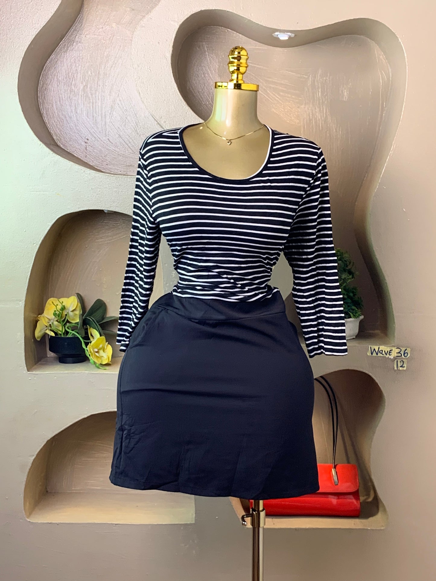 WAVE36 BLACK& DRESS SIZE12