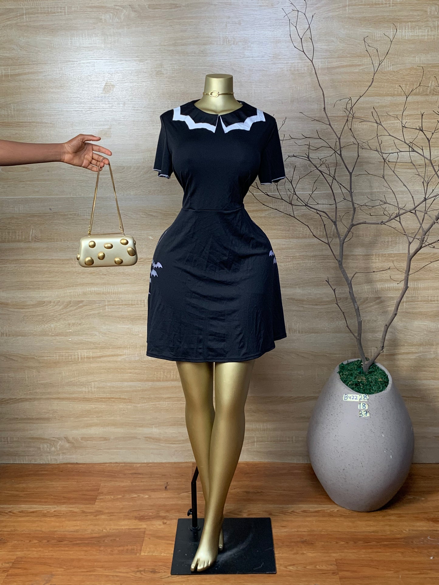 SIZE14,18 BUZZ28 DRESS Length37