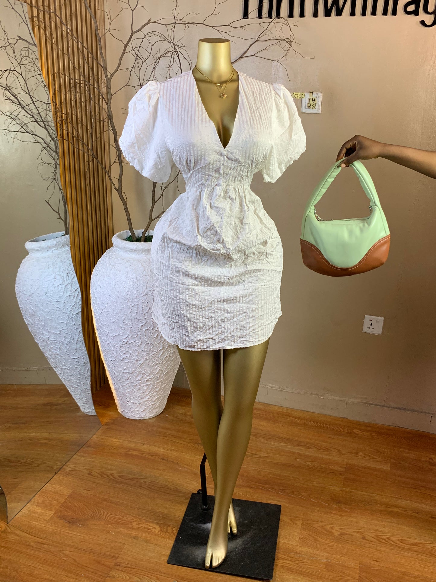 COCO7 SIZE14 Length36 white dress