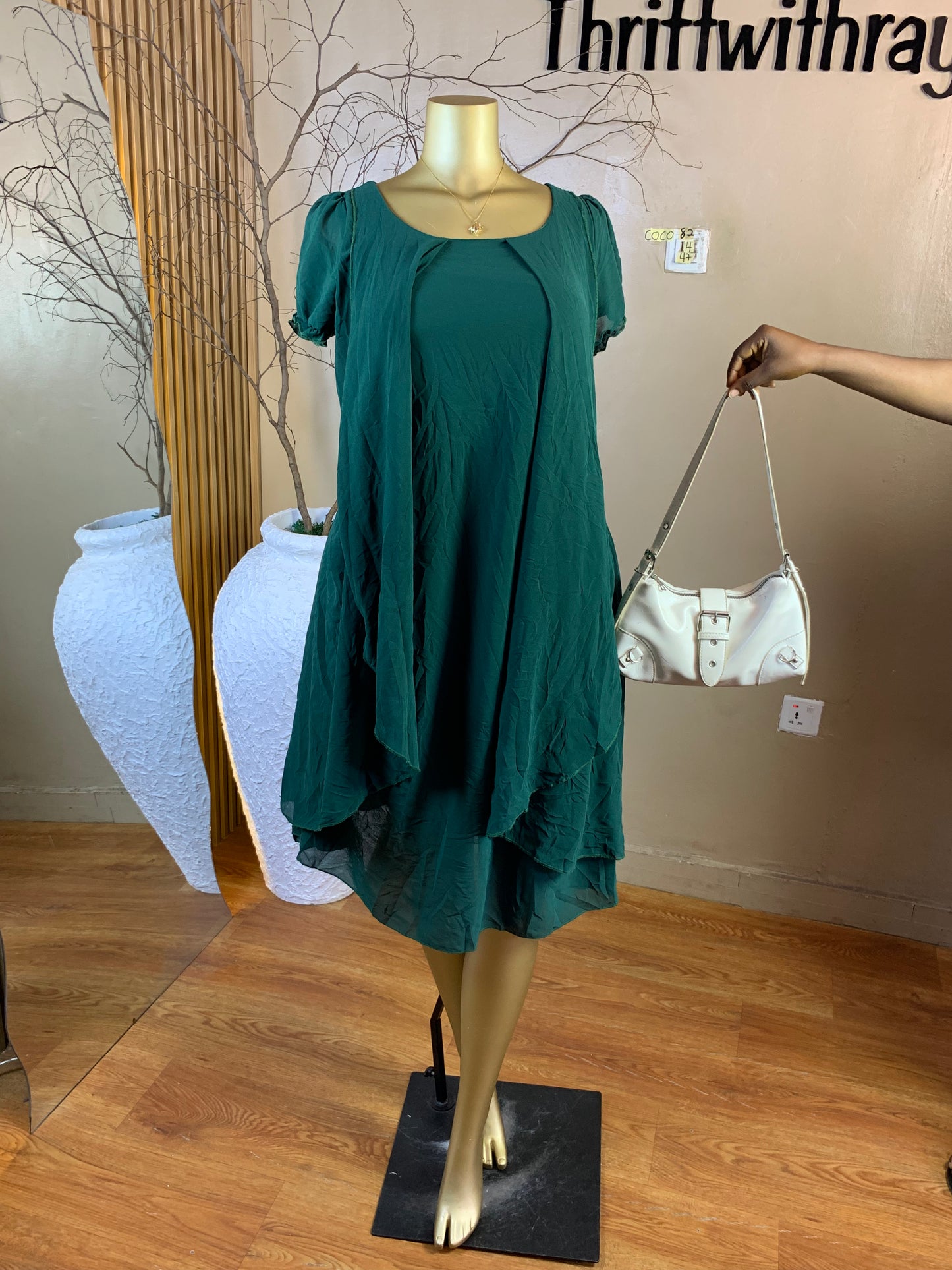 COCO82 SIZE14 Length47 green dress