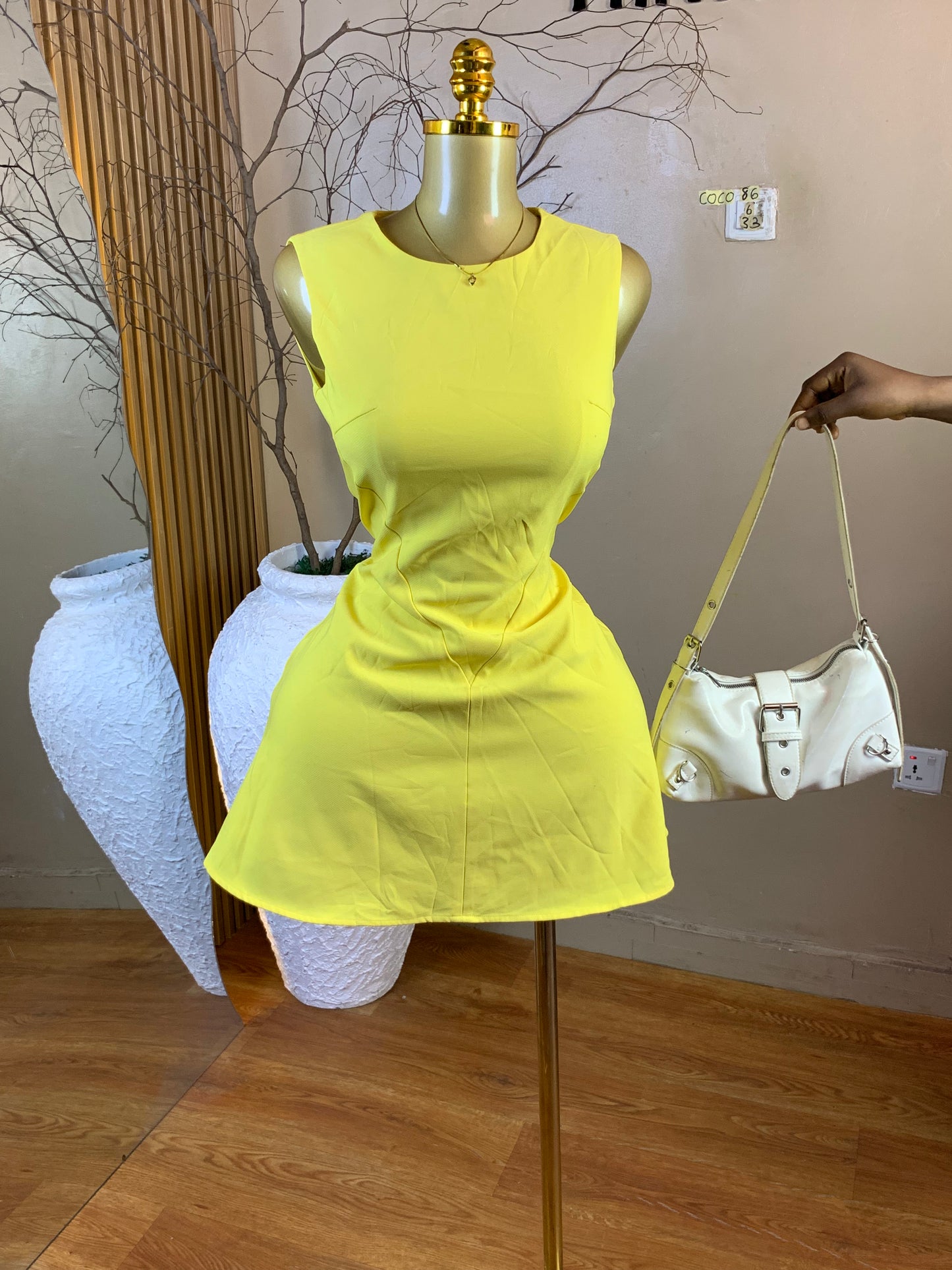 COCO86 SIZE6 Length33 Little stain