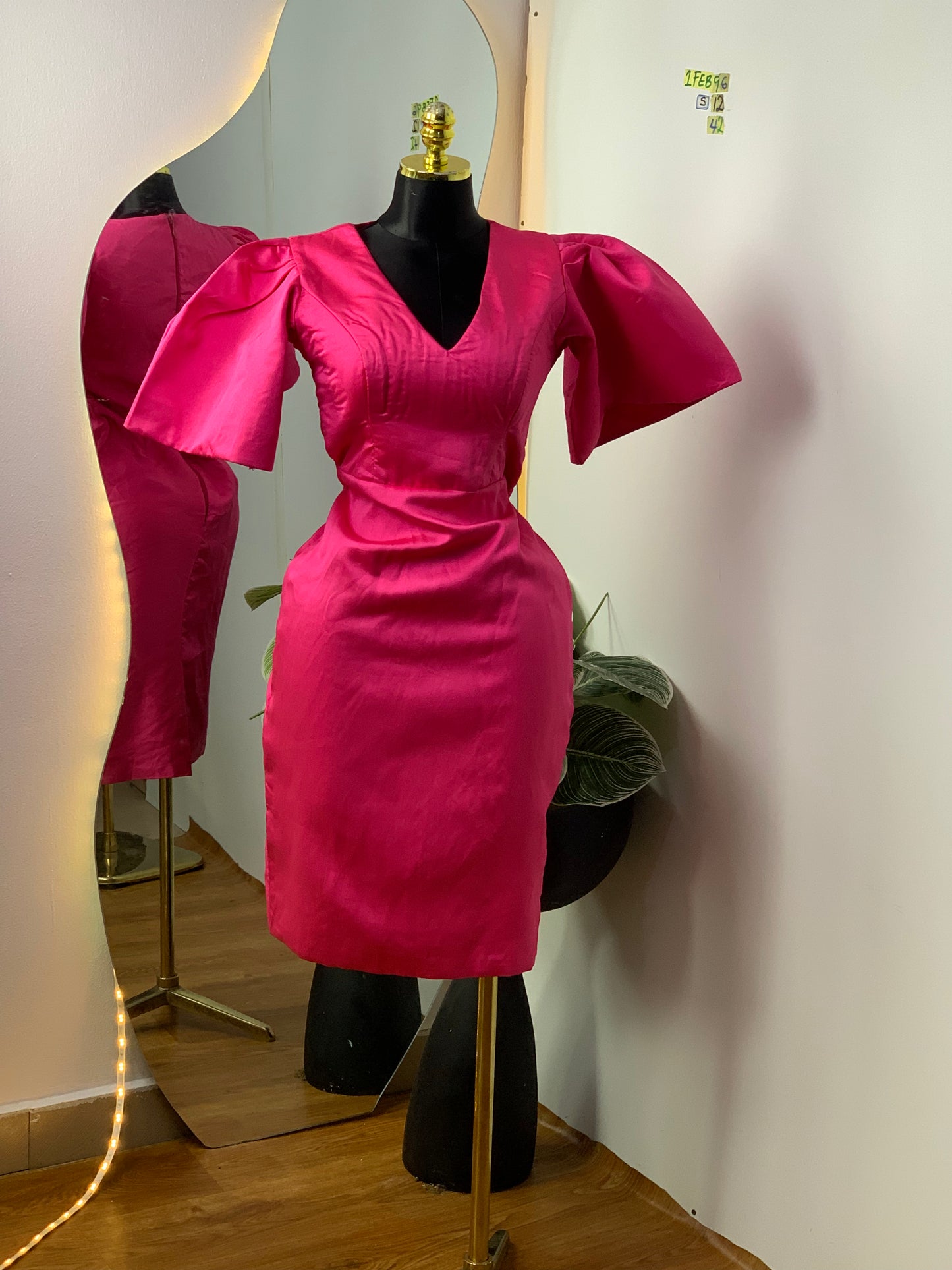 SIZE12 1FEB96 Length42