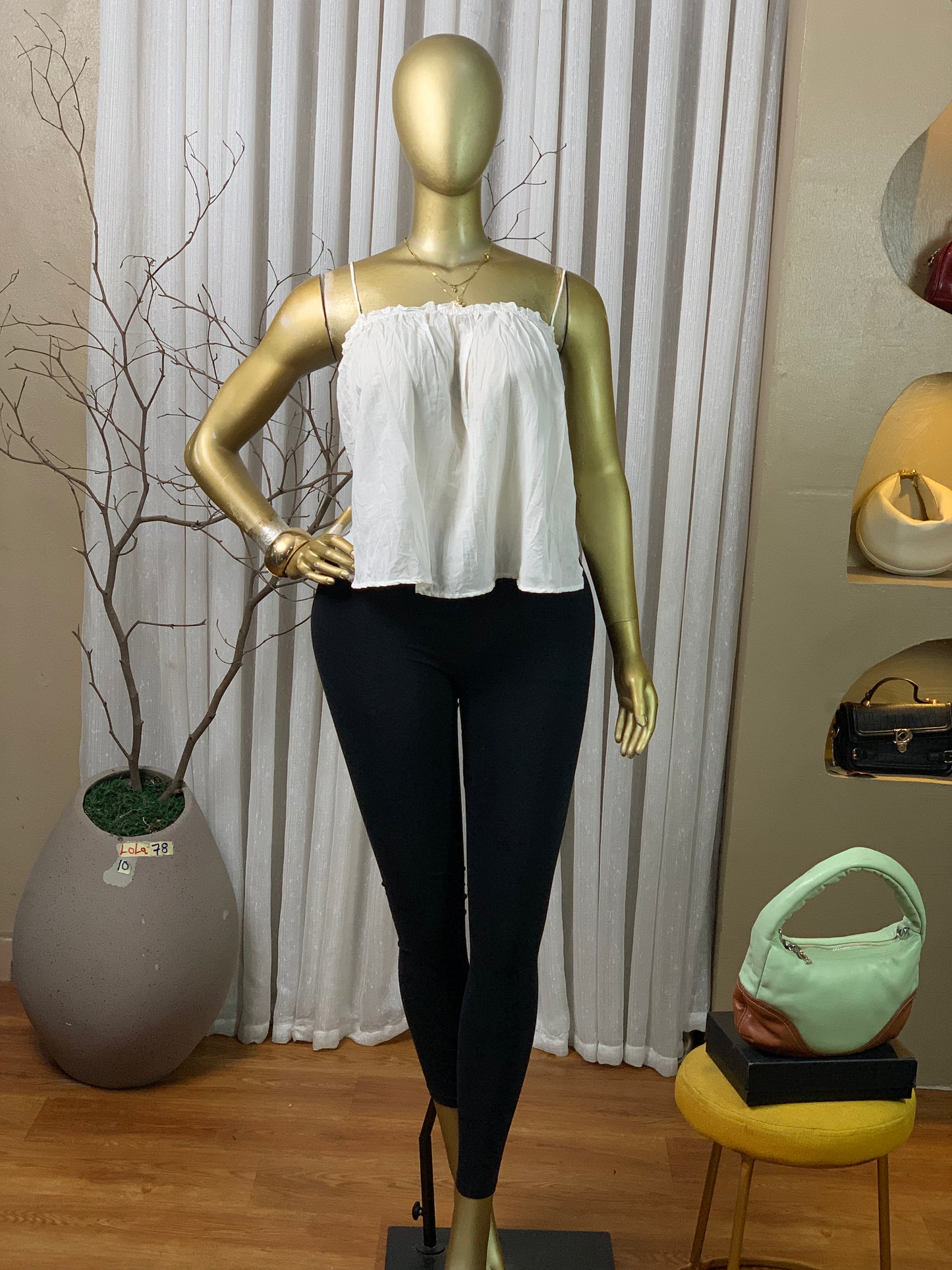 LOLA78 SIZE10 top only