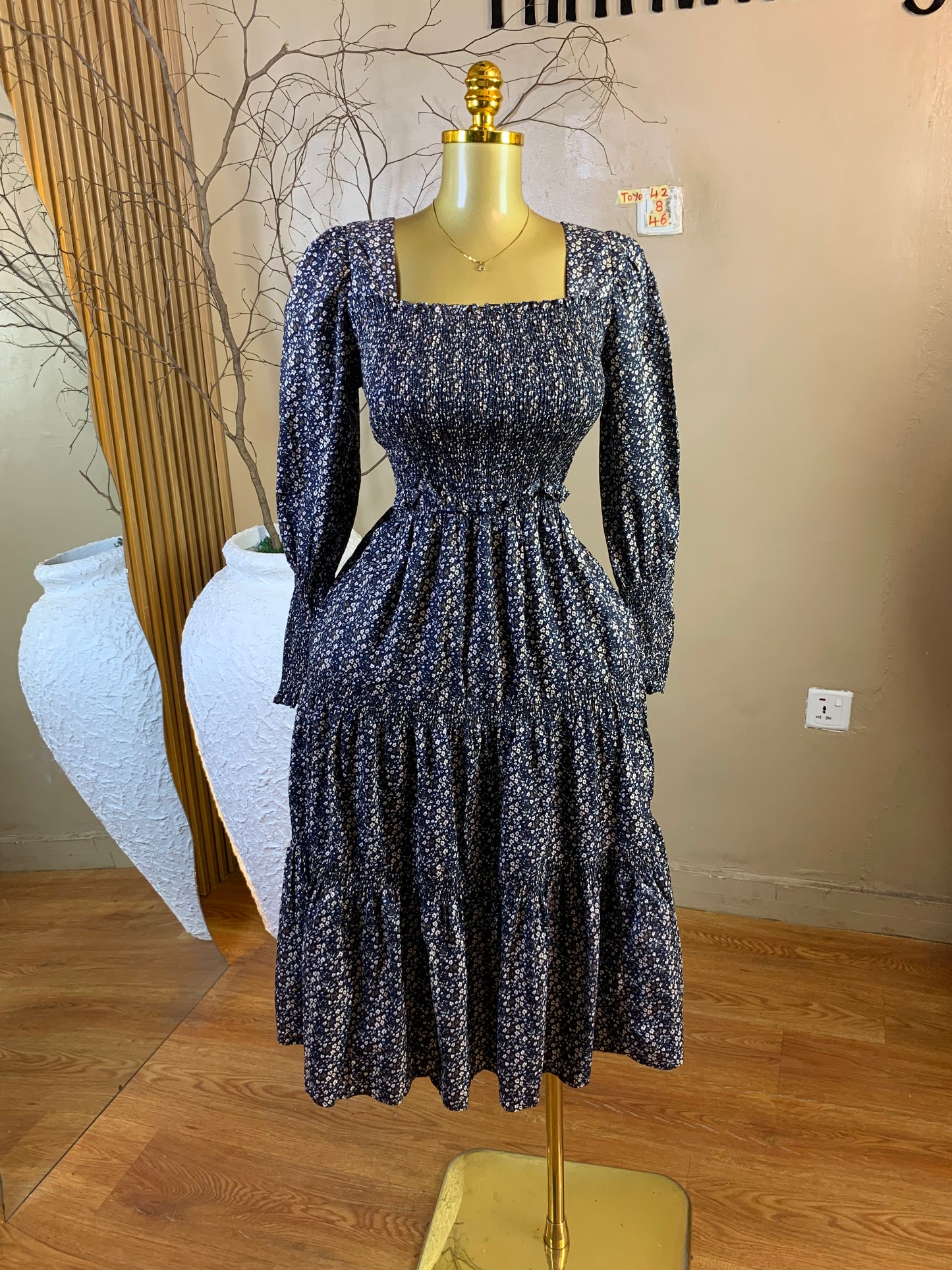TOYO42 SIZE8 Length46 floral dress