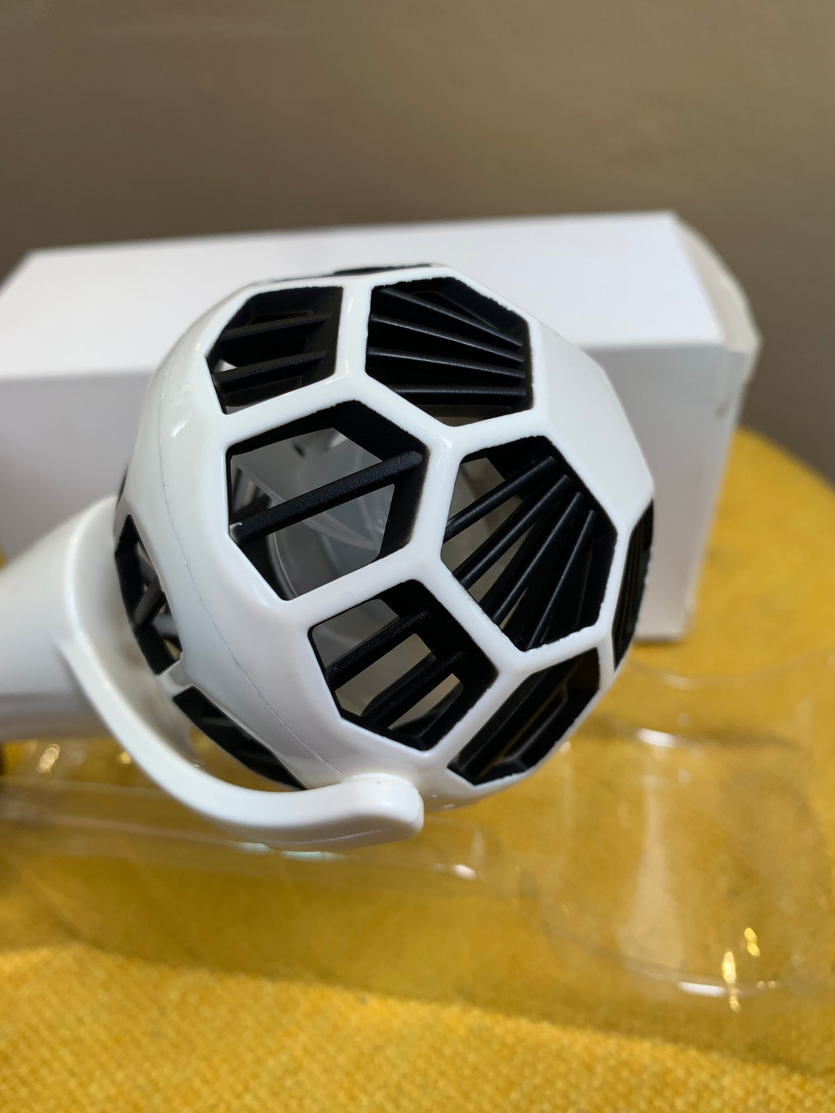 Mini handheld fan