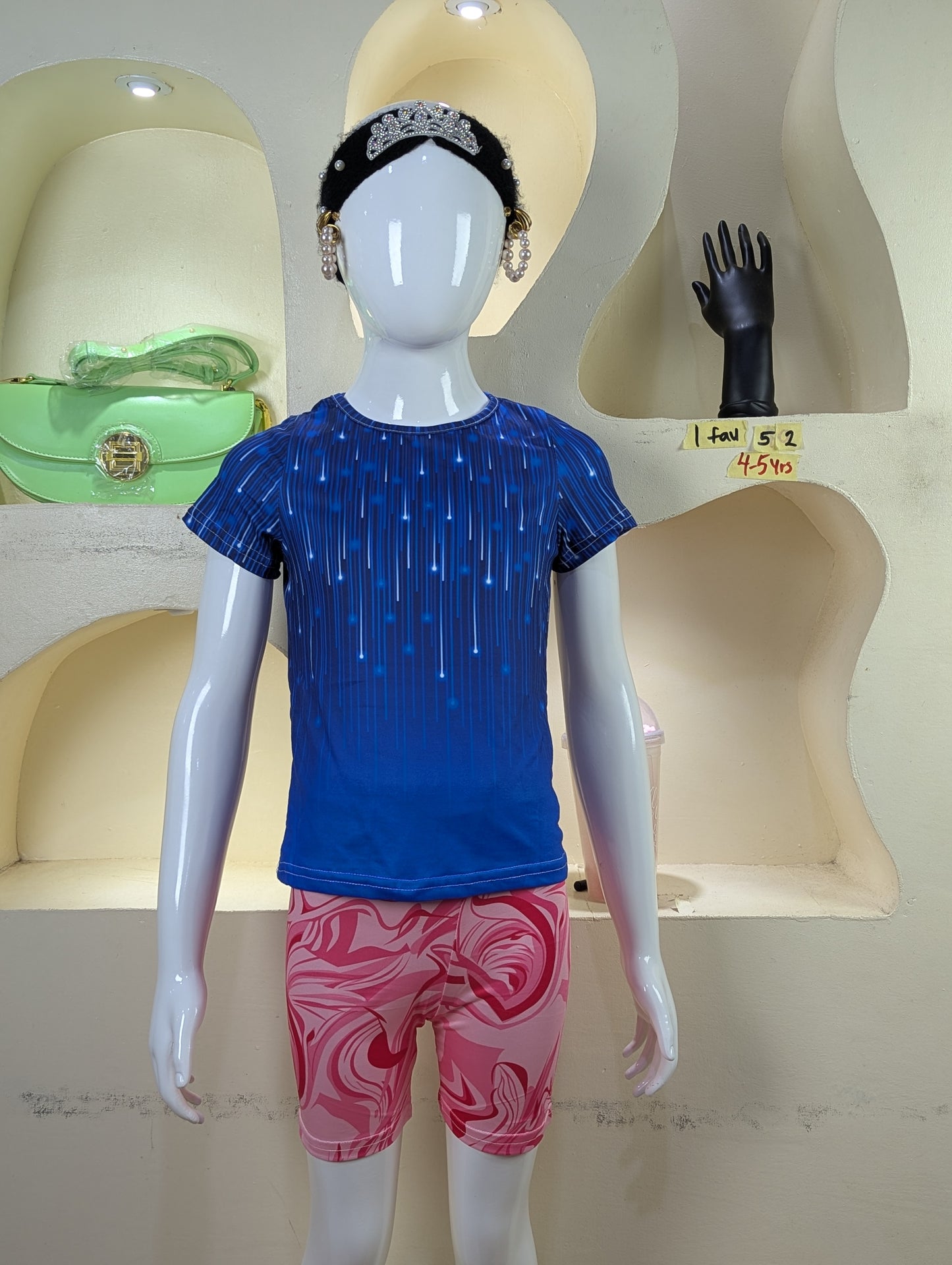 1FAV52 4-5yrs(short only)