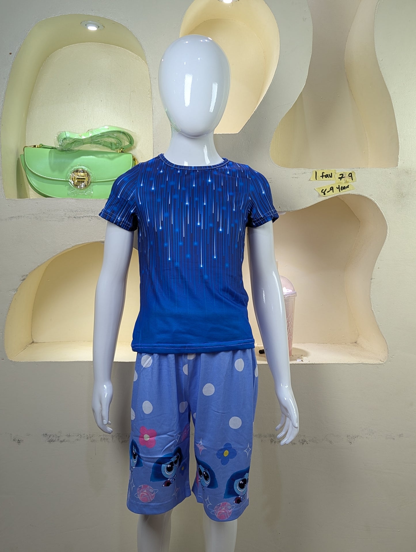 1FAV79 8-9yrs(Short only)